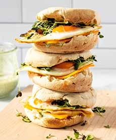 Breakfast sandwich