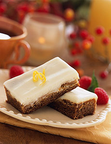 Gingerbread Bars With Cream Cheese Icing