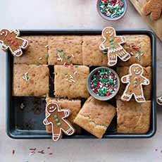 Gingerbread Pancakes