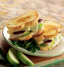 Fontina-Cherry Grilled Cheese Sandwich