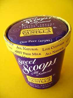 Sweet Scoops Vanilla Frozen Yogurt