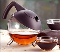 Globo Teapot